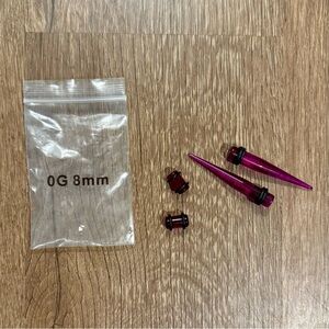 0 Gauge 8 mm Ear Stretching Tapers and Plugs Two Pairs Set of 4 Unused Acrylic